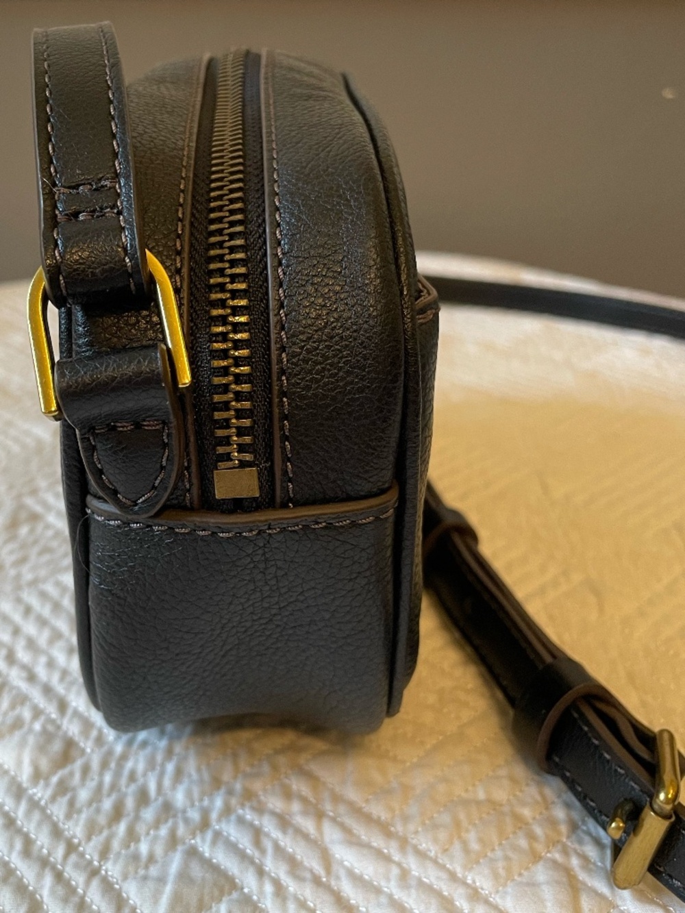 Fossil black cowhide leather crossbody bag - Picture 6 of 16
